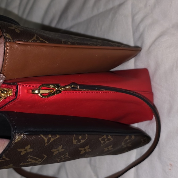 Louis Vuitton Brown and Red Satchel with Iconic Monogram and Gold Accents - Picture 11 of 16